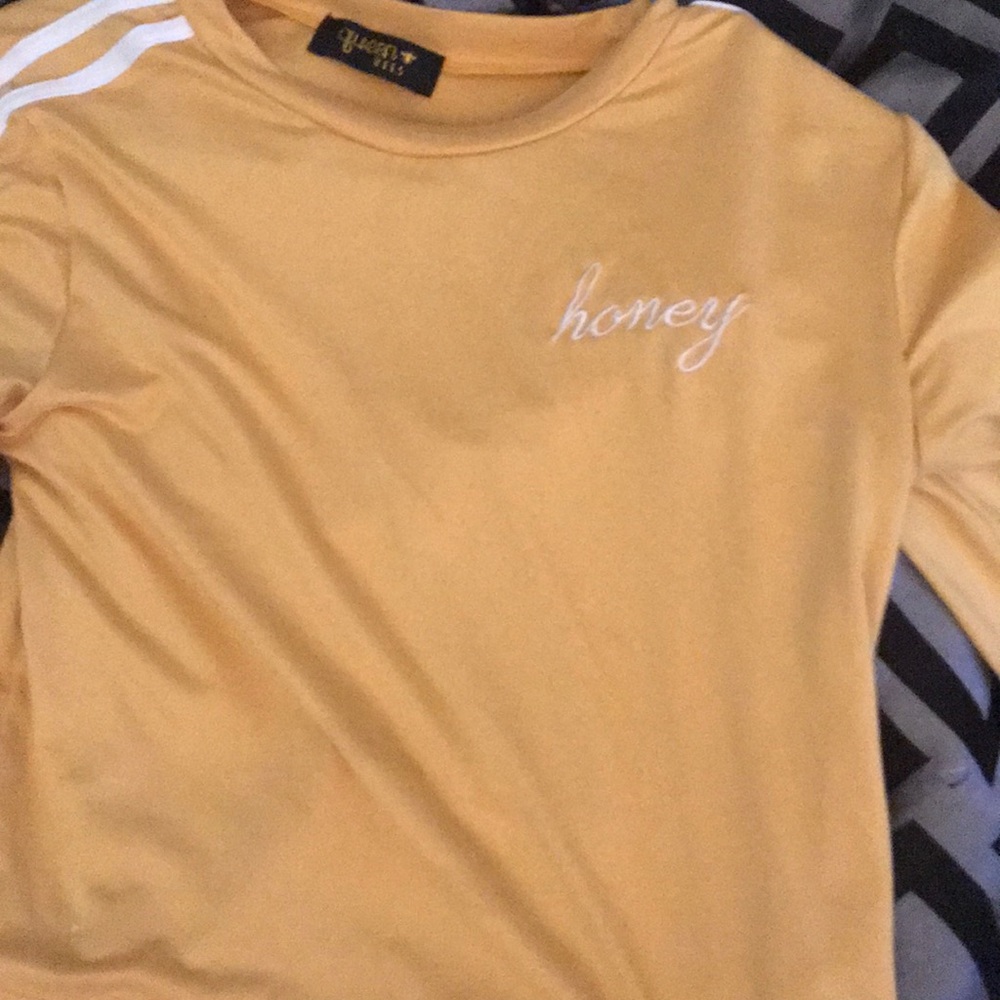 Long sleeved tee